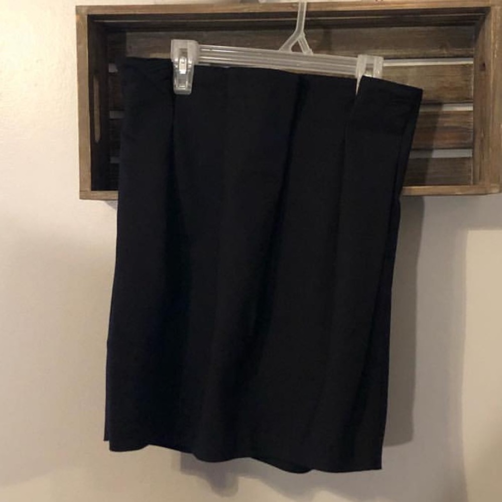 Pleated mini skirt